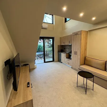 Athilia شقة فندقية 4*