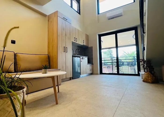 Athilia Apartahotel Nikiana