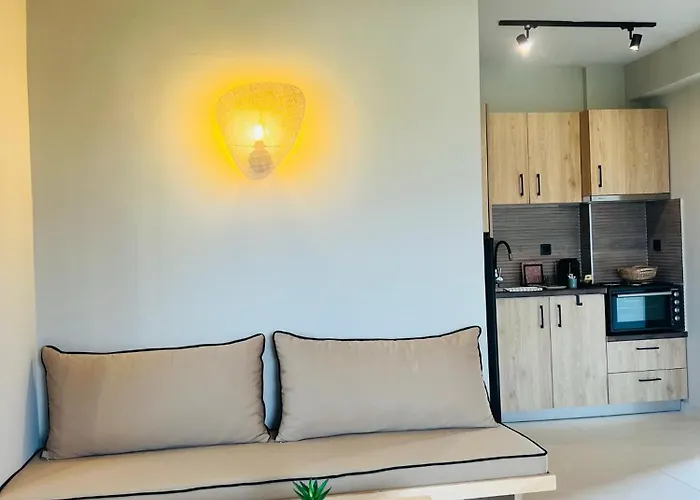 Athilia Apartahotel 4*