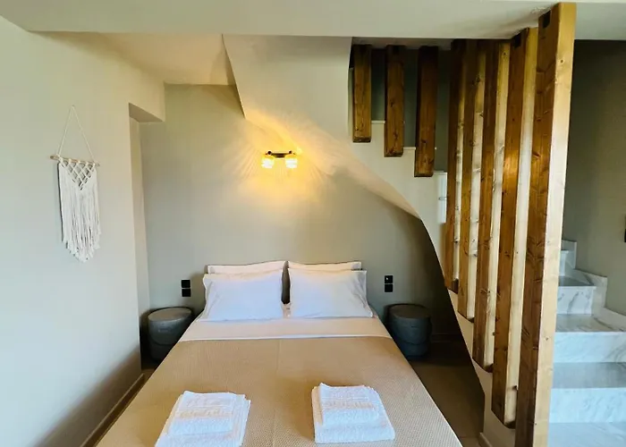 Athilia Apartahotel Nikiana