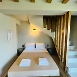Athilia Apartmanhotel Nikiána