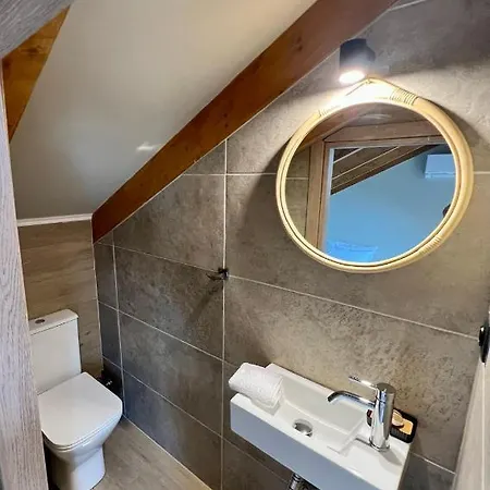 Athilia Apart Otel Nikiana