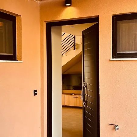 Athilia Aparthotel 4*