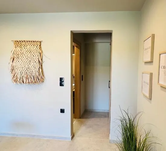 Lägenhetshotell Athilia 4*